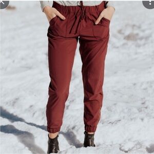 ALBION burgundy jetsetter jogger